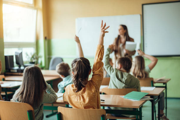 Professores da capital recebem progressão de carreira