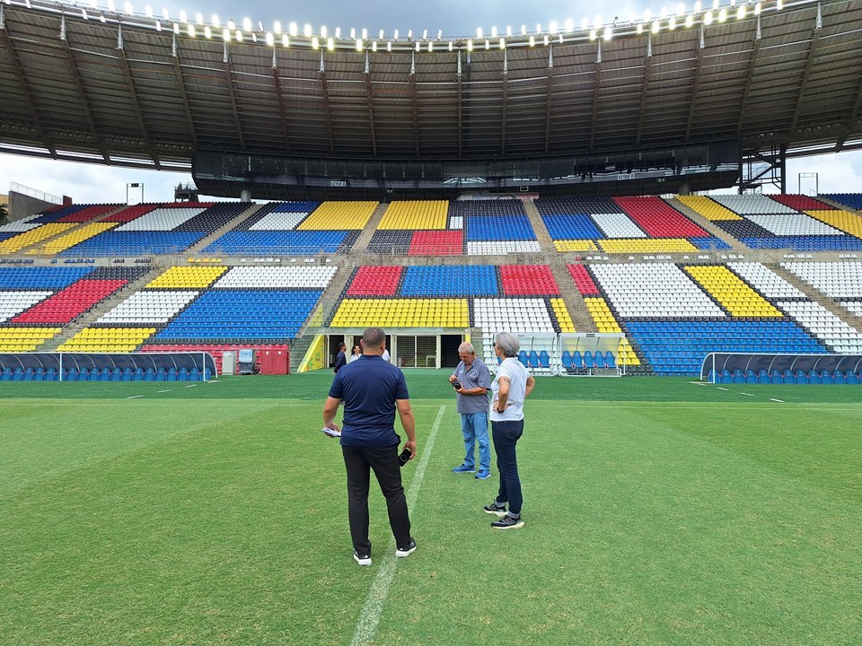 Comissão da FIFA visita Estádio Kleber Andrade para Copa do Mundo Feminina da FIFA 2027™