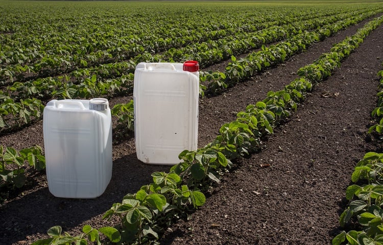 Brasil atinge marca inédita: 800 mil toneladas de embalagens vazias de defensivos agrícolas destinadas corretamente