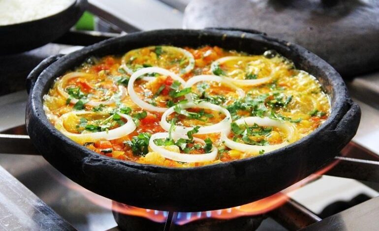 Moqueca capixaba é estrela de festival gastronômico em Manguinhos